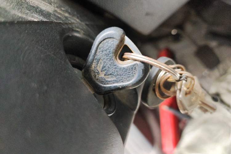 Used Wuling Zhiguang 2013 1.0L Practical Version