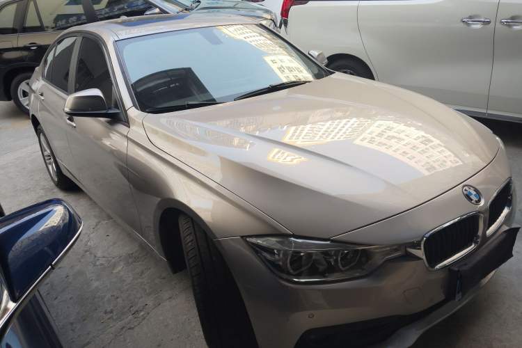 Used BMW 3 Series 2016 320i Fashion Model
