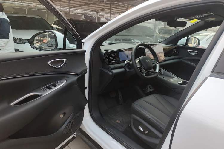 Used BYD Sealion 06 New Energy 2025 Model EV 605 Navigation Pro Edition
