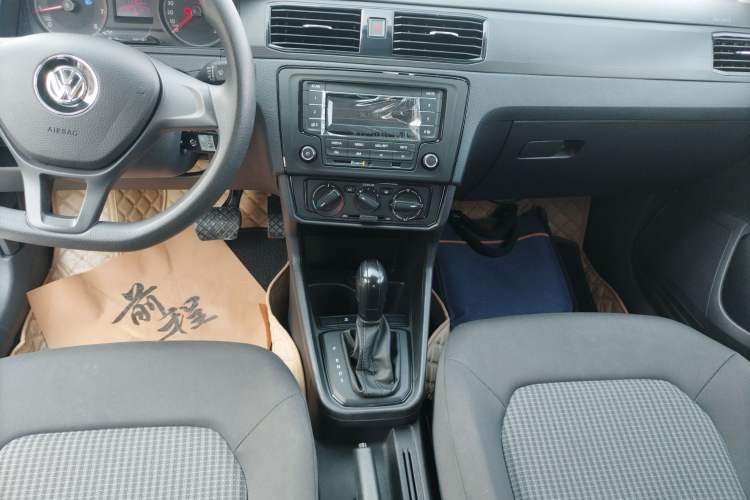 Used Volkswagen Santana 2021 1.5L Automatic Fashion Edition
