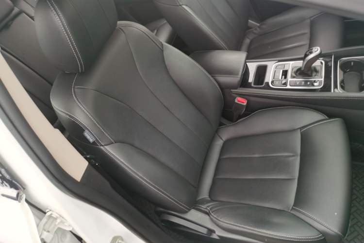 Used BYD Song MAX 2019 1.5T Automatic Smart Connect Ruiyi Sunroof Model 7 Seats China VI Standard
