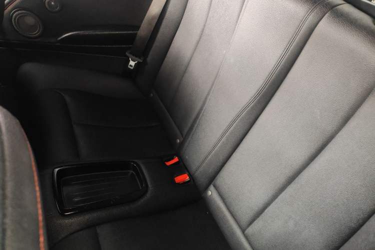 Used BMW 2 Series 2019 225i Convertible Coupe Sports Design Package
