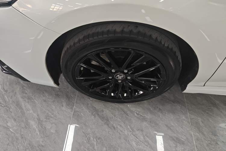 Used Toyota Camry 2023 2.0S Knight Edition