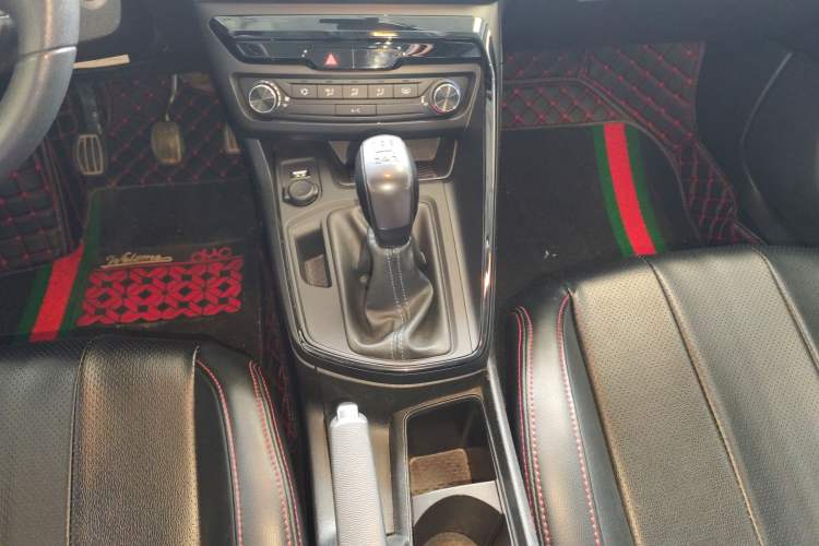 Used Peugeot 308 2016 1.6L Manual Fashion Edition
