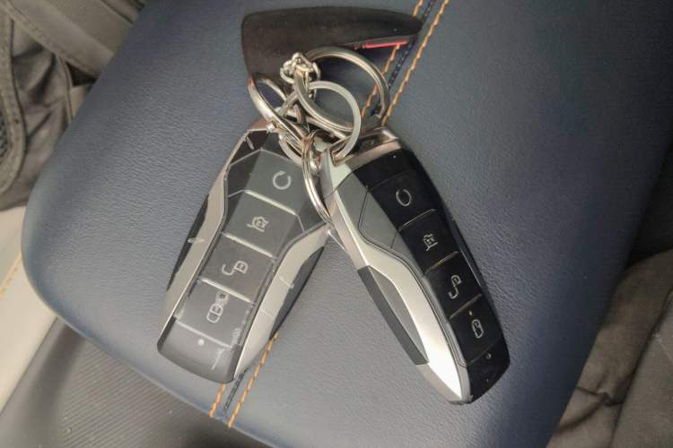 Used BYD Song PLUS New Energy 2021 DM-i 110KM Flagship Model
