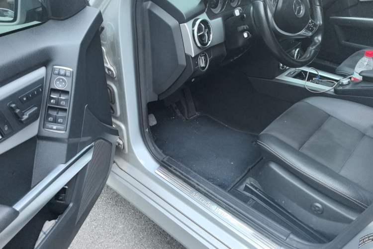 Used Mercedes-Benz GLK-Class 2015 GLK 260 4MATIC Fashion Edition Ultimate Version