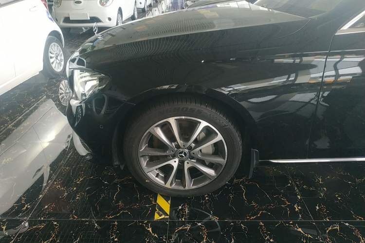 Used Mercedes-Benz E-Class 2018 E 300 L Stylish Model