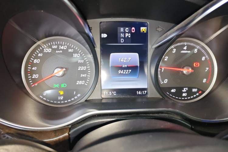 Used Mercedes-Benz V-Class 2018 V 260 L Prestige Extended Version China VI