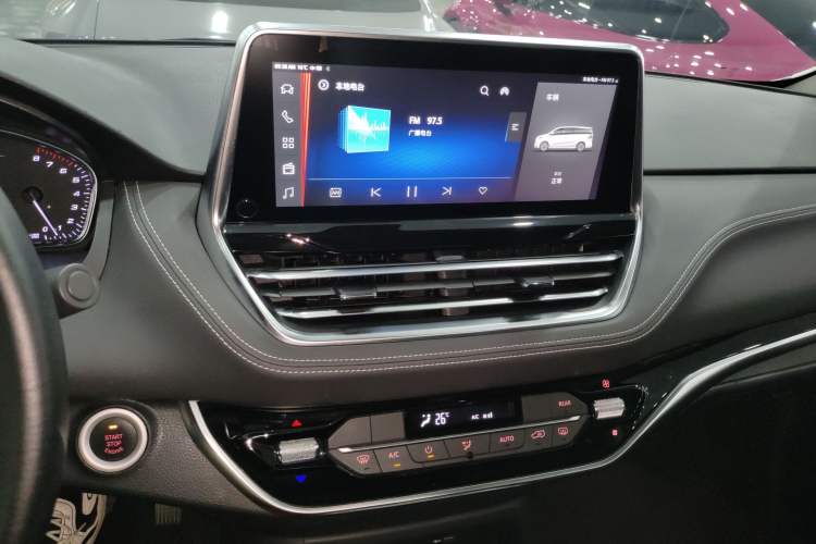 Used SAIC MAXUS G20 2021 PLUS 2.0T Gasoline Automatic Luxury Edition
