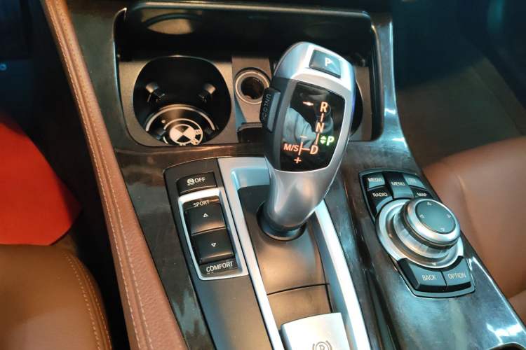 Used BMW 5 Series 2014 525Li Leading Model