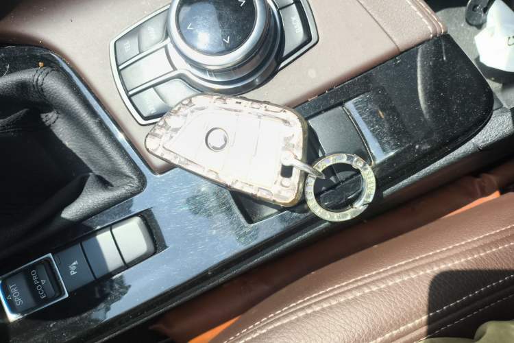 Used BMW X1 2016 sDrive20Li Luxury Model
