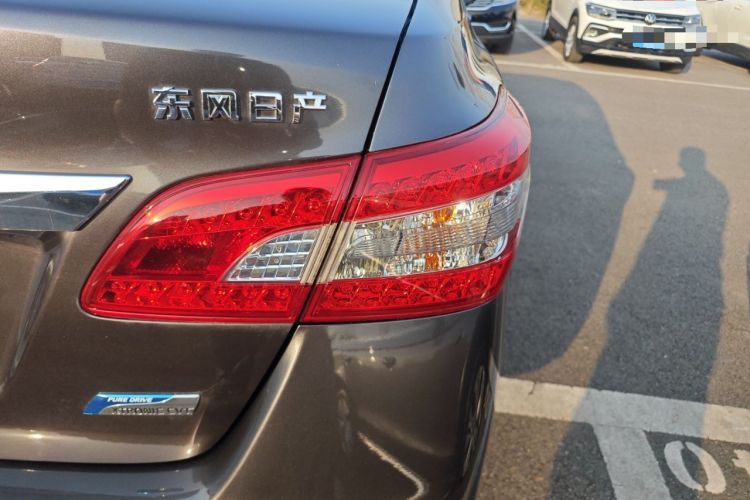 Used Nissan Sylphy 2014 1.6XV CVT Deluxe Edition
