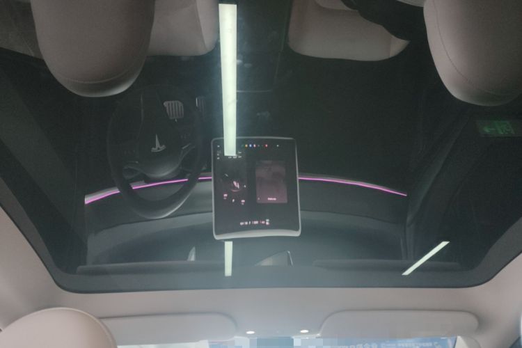 Used Tesla Model Y 2024 Long-Range All-Wheel-Drive Version