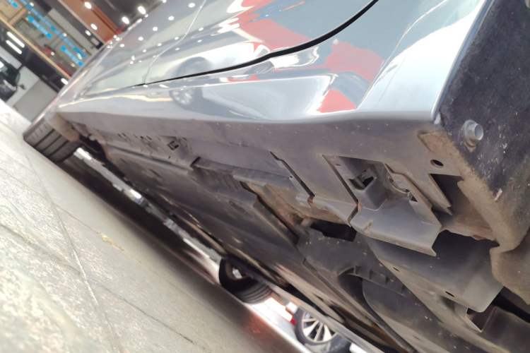 Used Toyota Corolla 2021 Dual-Motor 1.8L E-CVT Elite Edition
