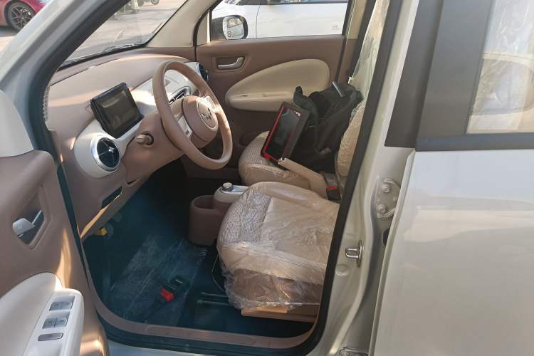 Used Wuling Hongguang MINIEV 2025 Four-Door Version Advanced Edition