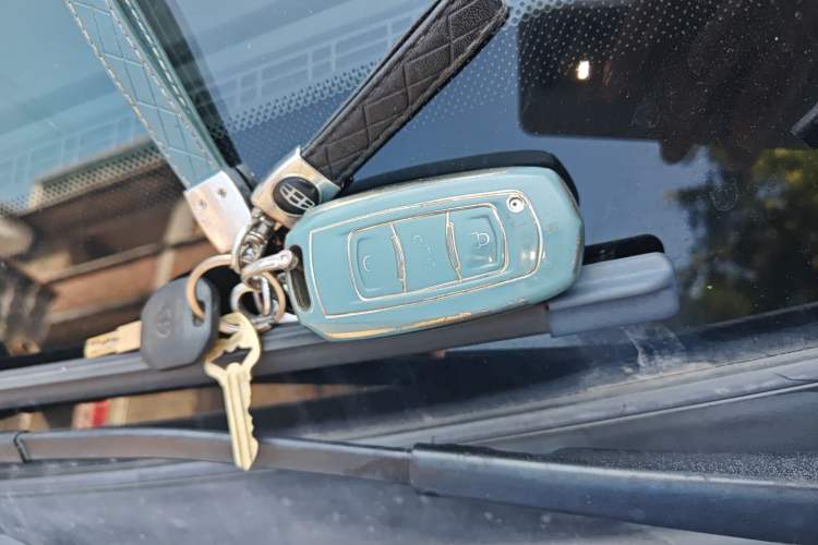 Used Geely Auto Emgrand X7 Sport 2016 1.8TD Automatic Smart Connectivity Version
