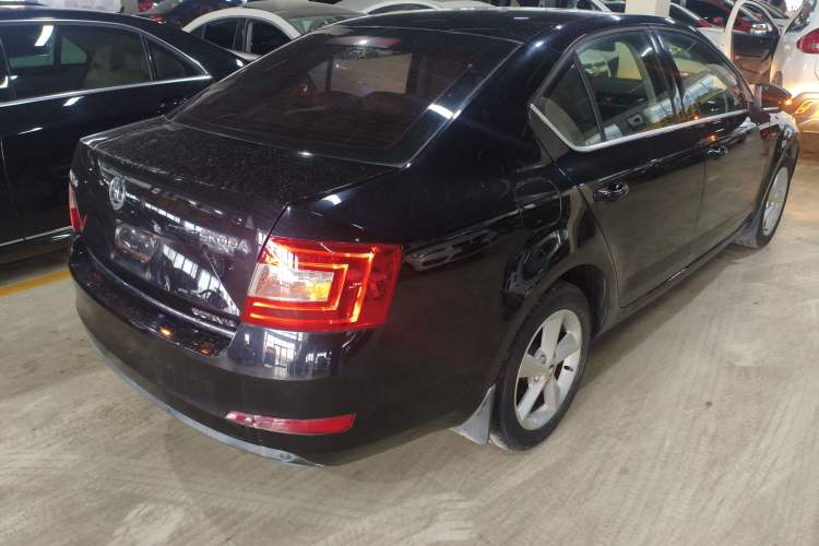 Used Skoda Octavia 2015 1.6L Automatic Yijun Edition