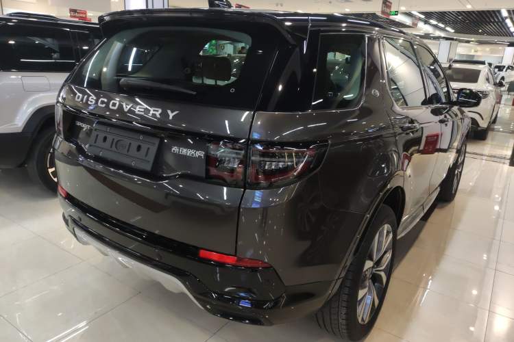 Used Land Rover Discovery Sport 2024 Luxury Custom Edition
