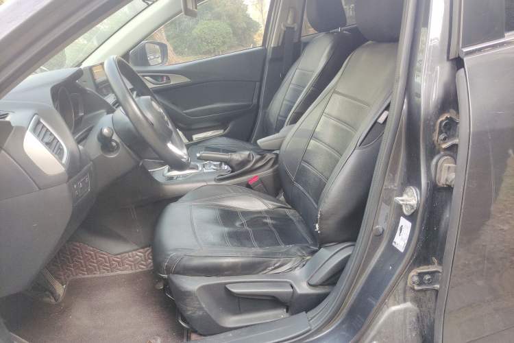 Used Mazda Mazda 3 Axela 2019 Cloud-Controlled Version Sedan 1.5L Automatic Comfort Trim China VI Standard