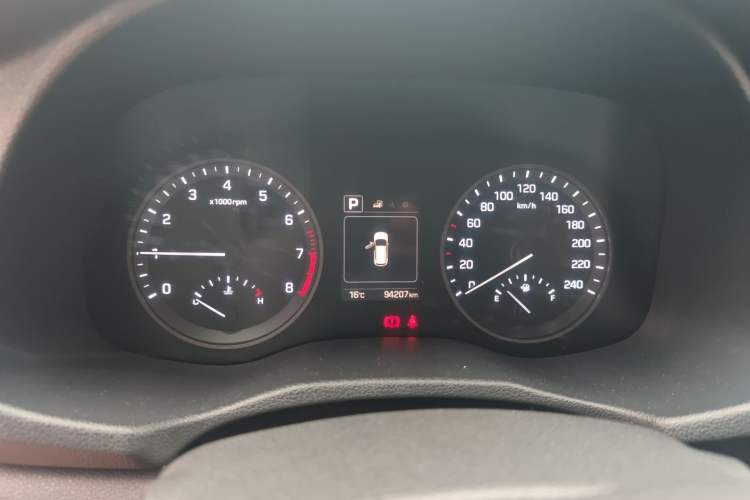 Used Hyundai Tucson 2015 1.6T Dual-Clutch Two-Wheel-Drive Smart Model
