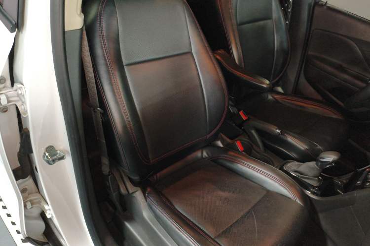 Used Buick Encore 2017 18T Automatic Two-Wheel Drive Urban Leading Model
