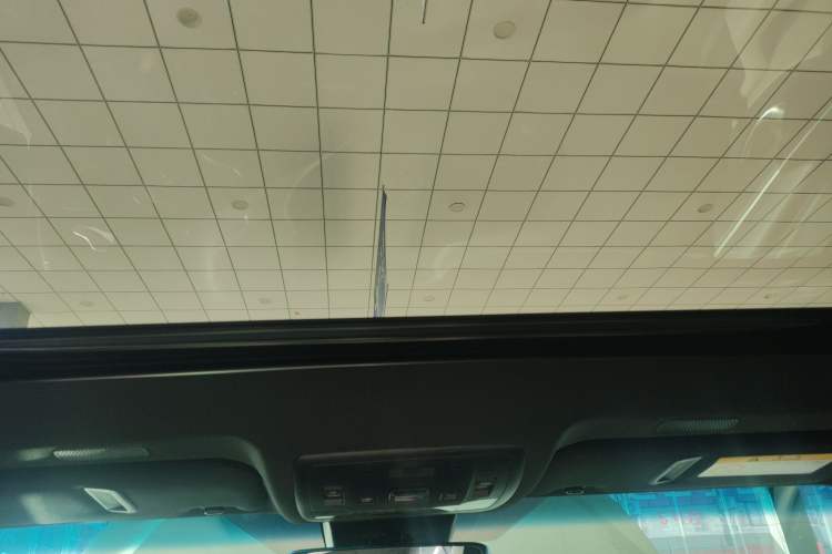 Used Lexus ES 2023 200 Excellence Edition
