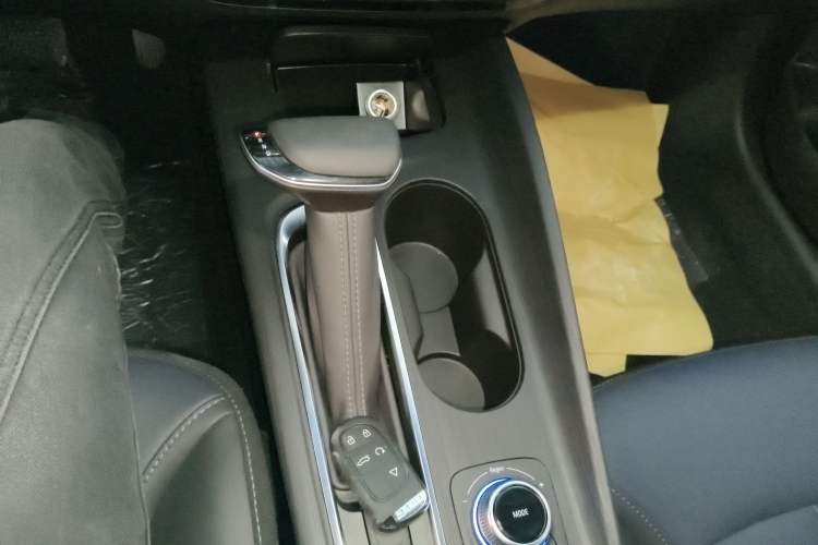 Used Buick Velite 6 2023 430km Range Commuter Version