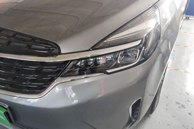 Used Buick GL8 2021 Land Cruiser Executive Class 652T Luxury Model
