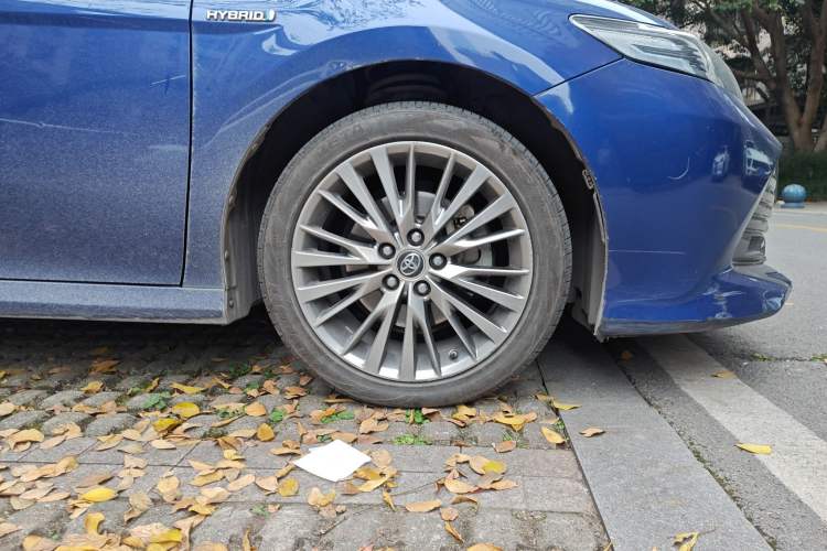 Used Toyota Camry 2018 Dual-Engine 2.5 HG Luxury Edition