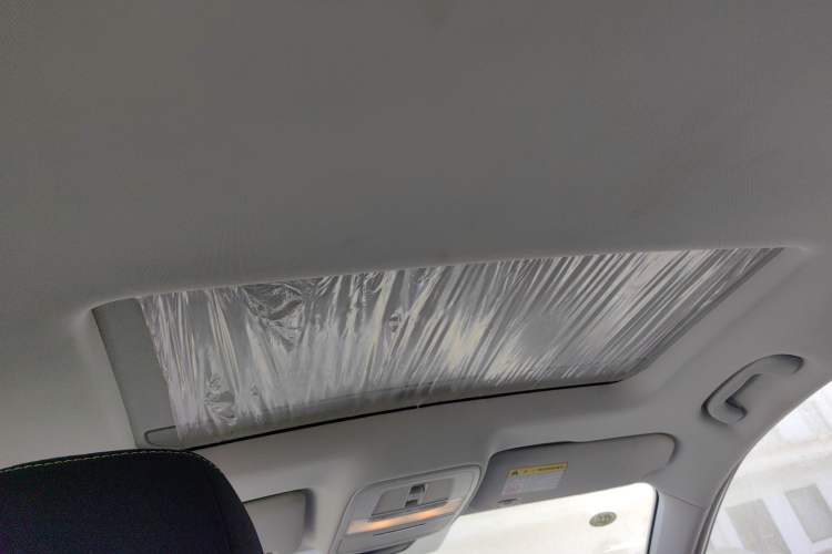 Used Roewe i5 2021 1.5L CVT Platinum Edition
