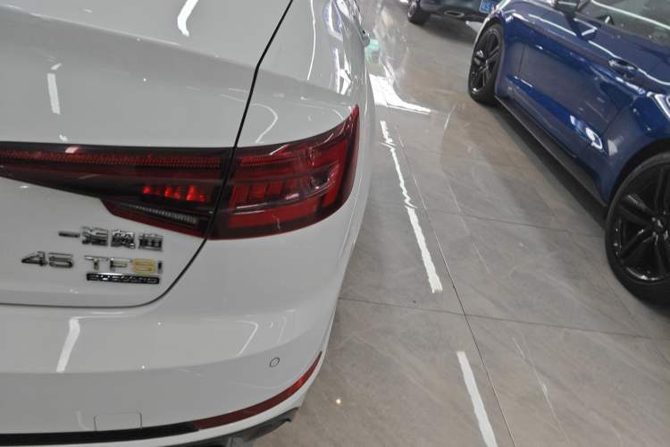 Used Audi A4L 2018 30th Anniversary Edition 45 TFSI quattro Individual Sport Edition