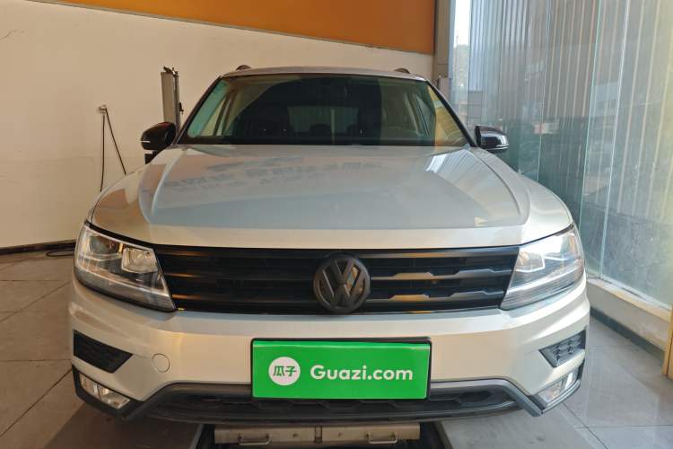 Used Volkswagen Tiguan L 2020 330TSI Automatic Two-Wheel Drive Luxury Edition China VI Standard