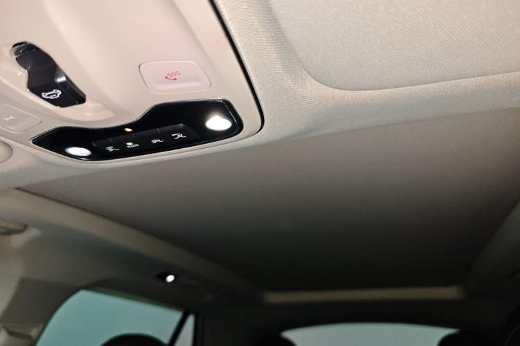 Used Lynk & Co 01 2017 2.0T Four-Wheel Drive Pro Edition
