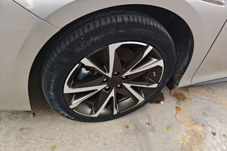 Used AION S Plus 2023 70 Intelligent Edition Lithium Iron Phosphate
