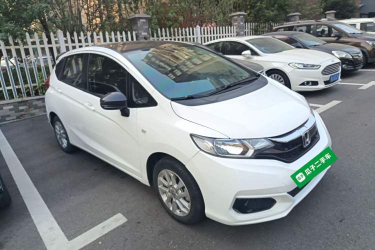 Used Honda Fit 2018 1.5L CVT Comfort Sunroof Version
