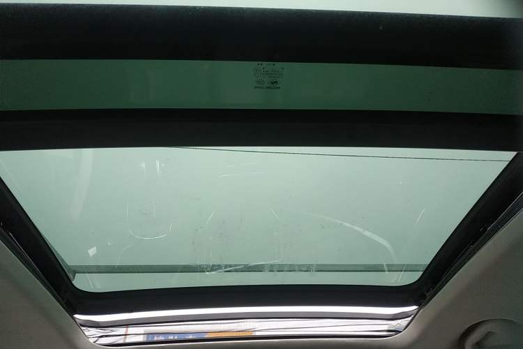 Used Roewe RX5 2020 20T Automatic Ali Smart Connectivity Beyond Intelligent Edition