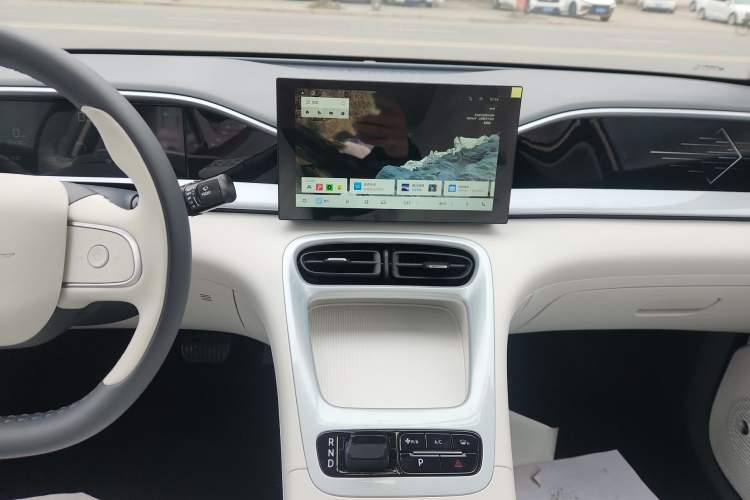 Used  Geome 2025 310km Youth Edition
