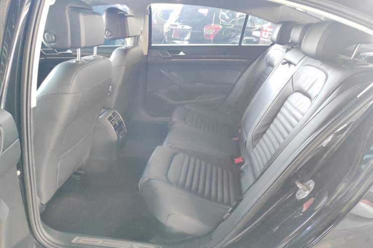 Used Volkswagen Magotan 2019 330TSI DSG Luxury Model China V Standard
