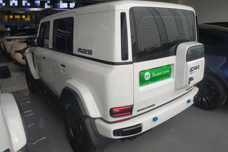 Used  V23 2025 401 Two-Wheel Drive Advanced Edition