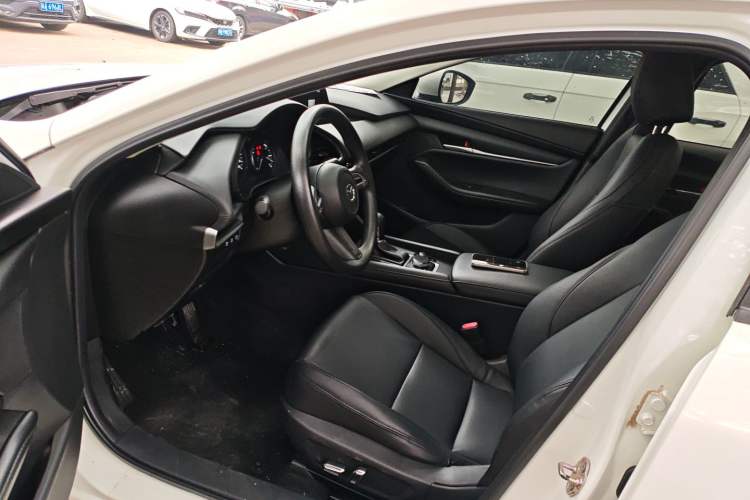 Used Mazda Mazda 3 Axela 2021 1.5L Automatic ZhiMei Edition
