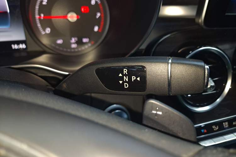 Used Mercedes-Benz C-Class 2017 Restyled C 180 L Fashion Edition Sport Version
