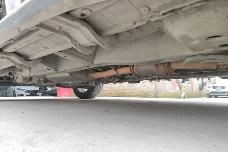 Used Chevrolet Captiva 2015 2.4L 4x4 Flagship Edition 7-Seater
