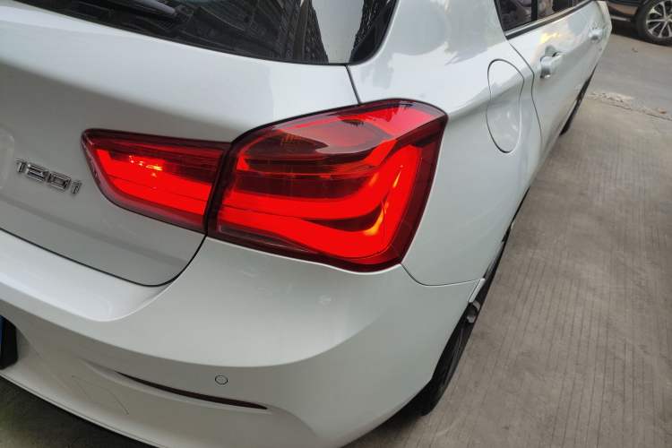Used BMW 1 Series 2015 120i Sport Design Package