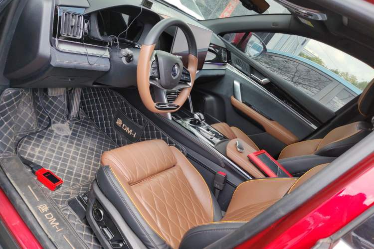 Used BYD Tang New Energy 2021 DM-i 112KM Prestige Model
