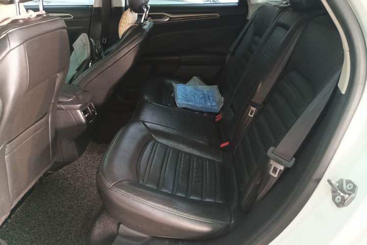 Used Ford Mondeo 2013 2.0L GTDi 200 Fashion Edition