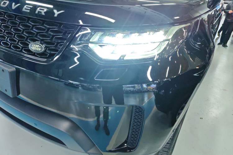 Used Land Rover Discovery 2018 3.0 SC V6 SE
