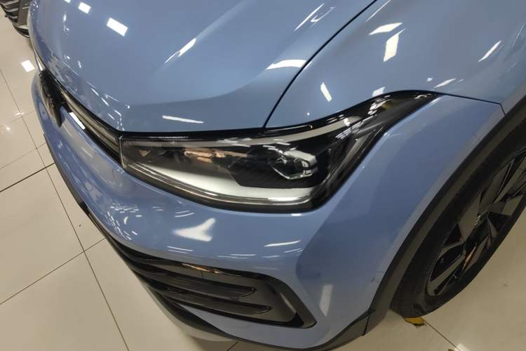 Used Volkswagen Tharu 2025 NewRui 300TSI Prestige Edition
