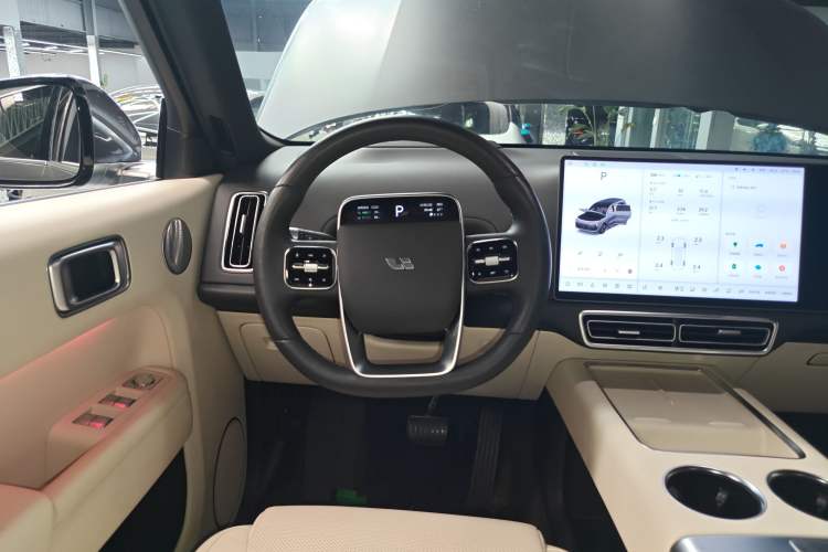 Used Li Auto L9 2022 Max model
