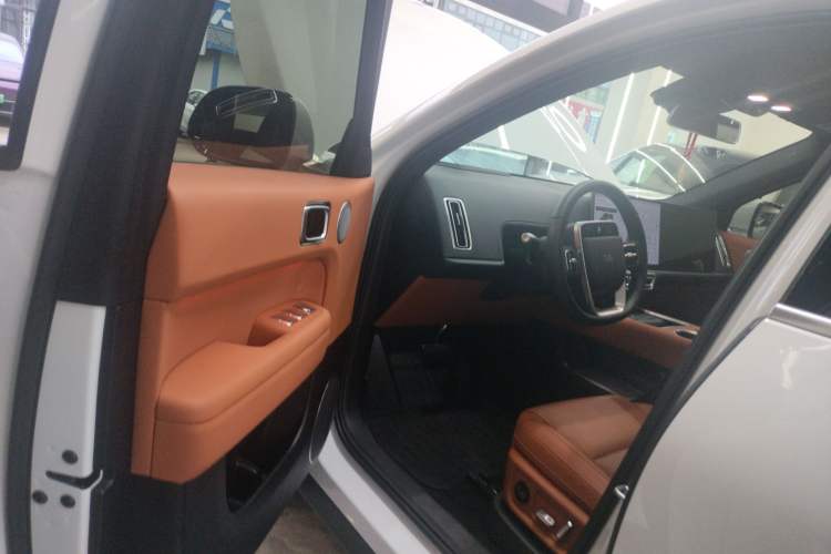 Used Li Auto L6 2024 PRO Model
