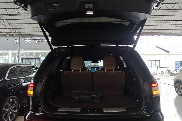 Used Lincoln Aviator 2020 3.0T V6 All-Wheel Drive Executive Version
